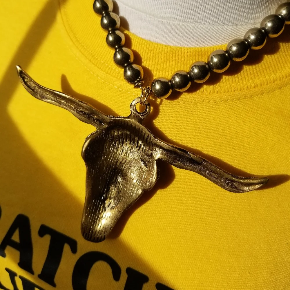♉️Taurus the Bull Goldtone Hematite Necklace - Only 1 Available🐂✨️ Handcrafted - Picture 13 of 16